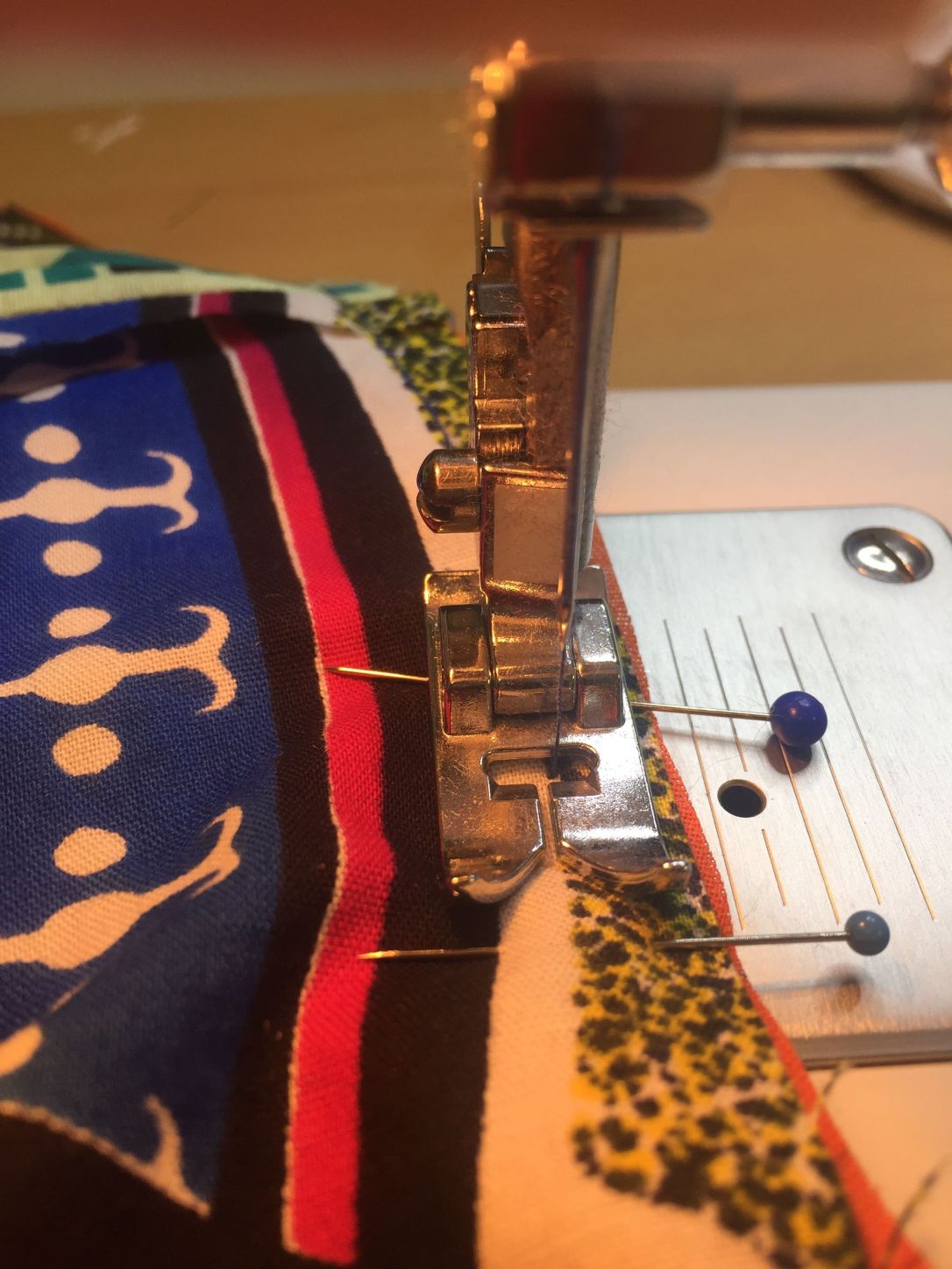 6 with a running stitch sew the top to the sides.