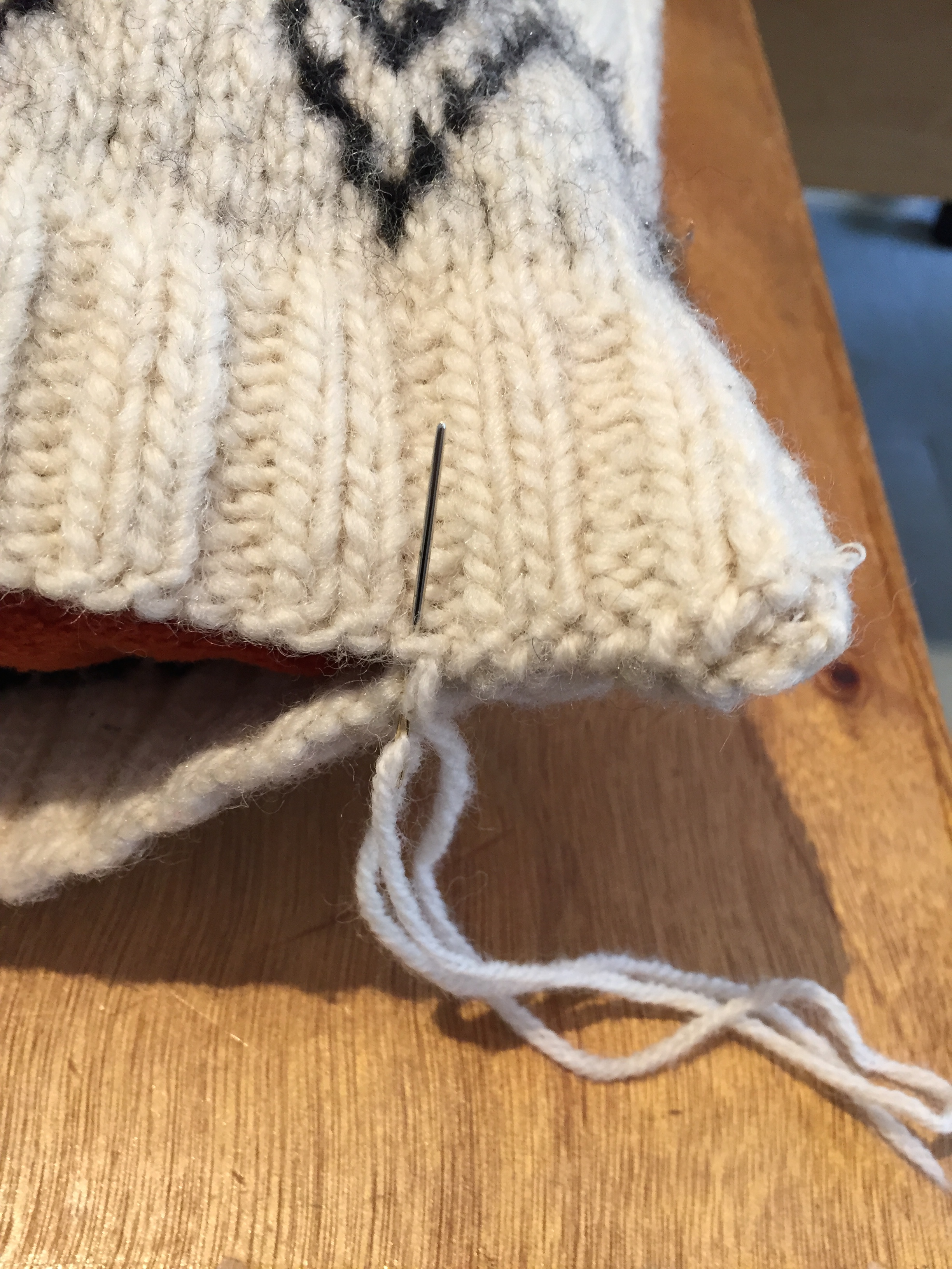 8 Put cushion pad  inside and sew open seam .jpg